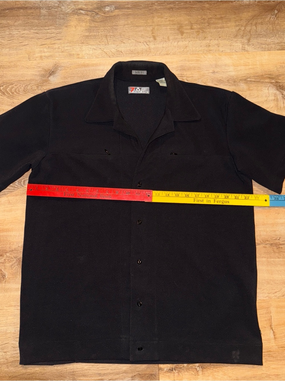 Bugle Boy Polo 7M Size L Black Short Sleeve Golf Shirt *lose and missing buttons